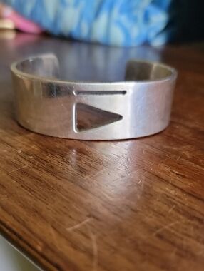 Vintage Newbridge Silverware Cuff